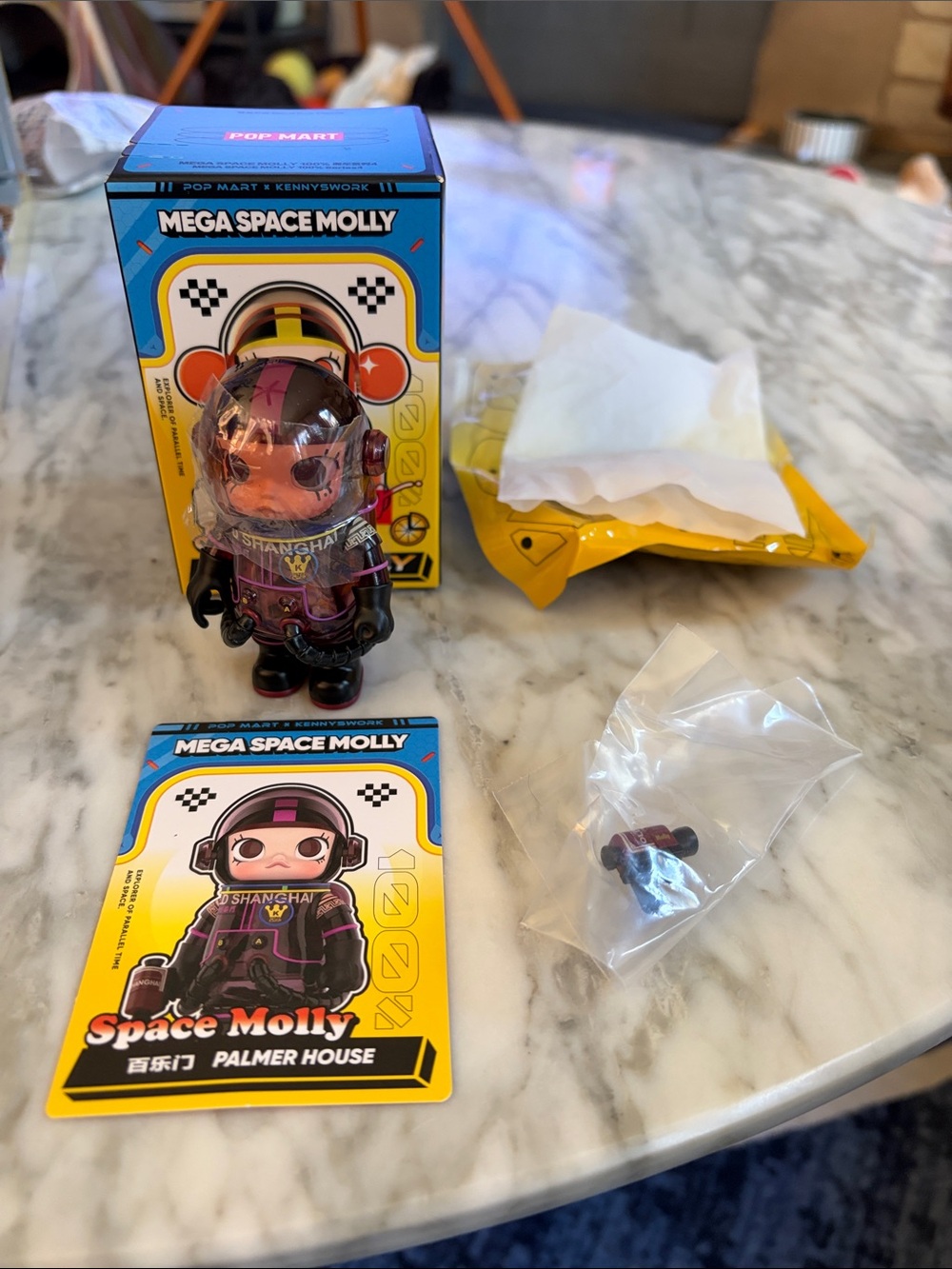 Space Molly Orange Juice Series- Palmer House Figure